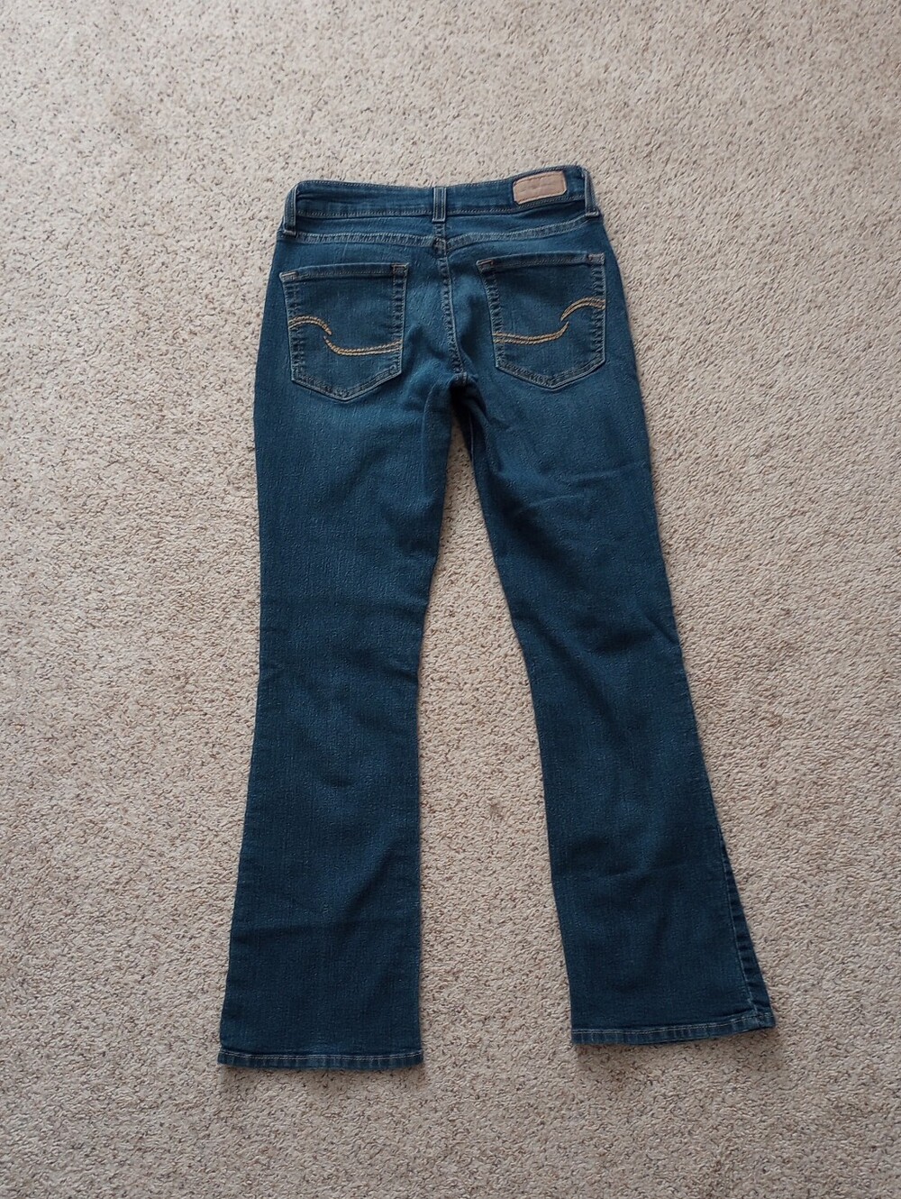 Signature By Levi Strauss Modern Boot Cut Jeans Size 6